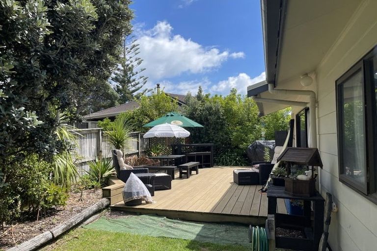 Photo of property in 19a Taylor Road, Papamoa Beach, Papamoa, 3118