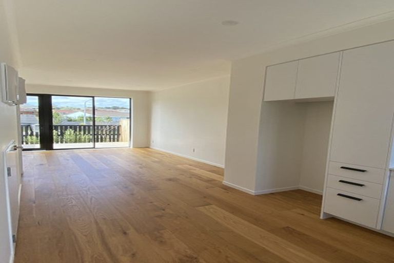 Photo of property in 5/31 Mahalo Avenue, Wiri, Auckland, 2104