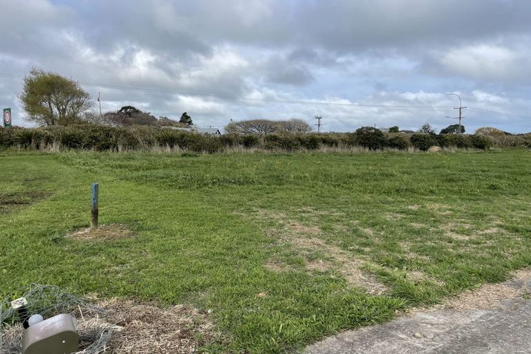 Photo of property in 5 Yulestar Place, Hawera, 4610