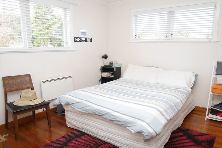 Photo of property in 27 Aorangi Road, Paraparaumu, 5032