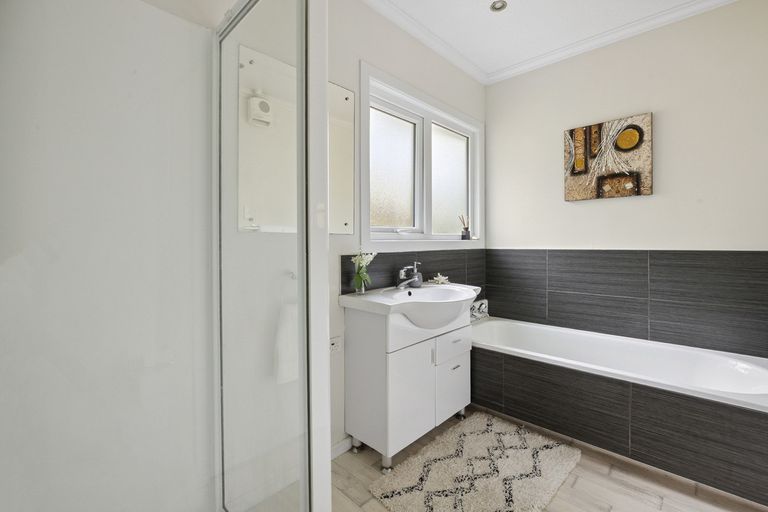 Photo of property in 28 Chisholm Place, Tainui, Dunedin, 9013