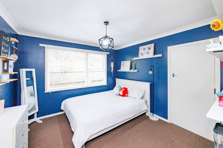 Photo of property in 34 Surrey Crescent, Hokowhitu, Palmerston North, 4410
