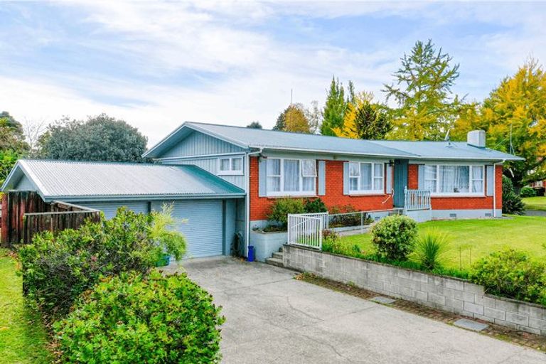 Photo of property in 2 Strathmore Place, Whakatane, 3120