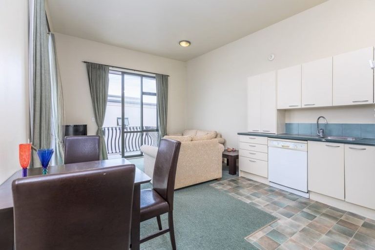 Photo of property in 3a/30 Randolph Street, Eden Terrace, Auckland, 1010