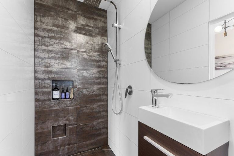 Photo of property in 24 Tararua Street, Pahiatua, 4910