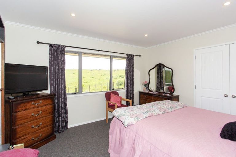 Photo of property in 34 Okiwa Terrace, Waiinu Beach, Whanganui, 4588