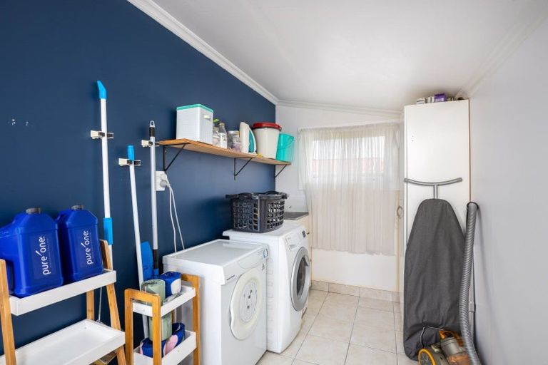 Photo of property in 52 Blake Street, Waitara, 4320