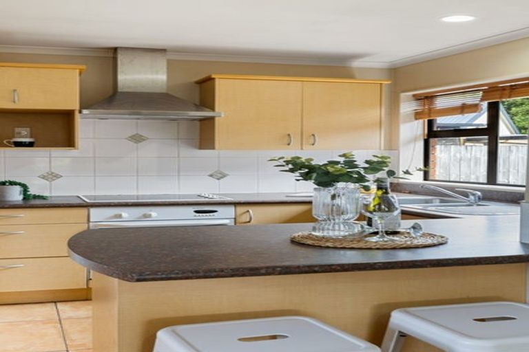 Photo of property in 50 Nielsen Gardens, Rototuna, Hamilton, 3210