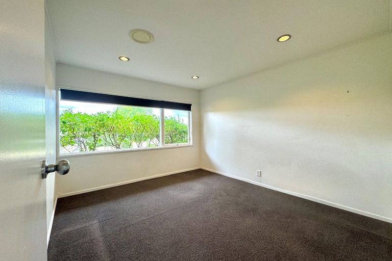 Photo of property in 98 Angelo Avenue, Howick, Auckland, 2014