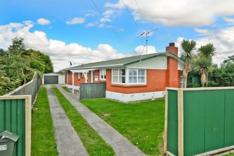 Photo of property in 33 Fairview Street, Fairview Downs, Hamilton, 3214