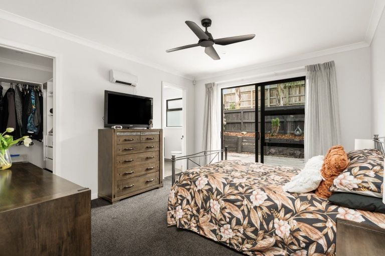 Photo of property in 5 Manotini Way, Pyes Pa, Tauranga, 3112