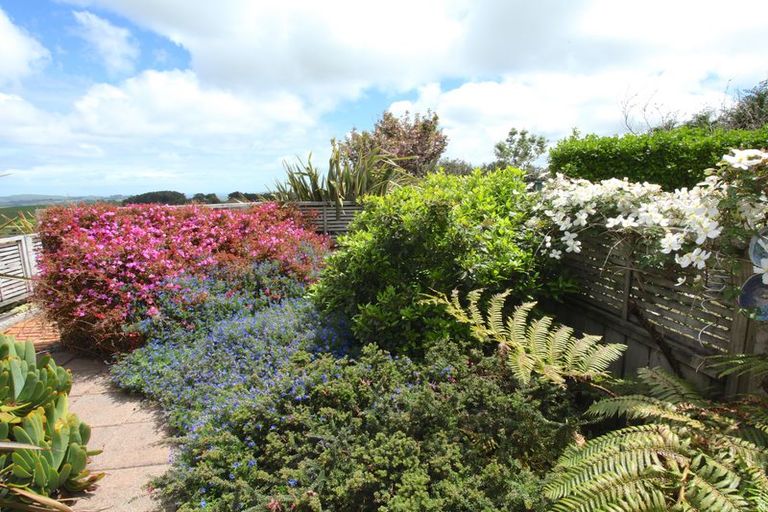 Photo of property in 112c Newton Road, Raglan, Te Mata, 3894