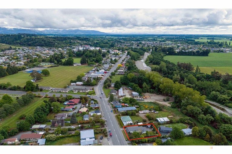 Photo of property in 143 Talbot Street, Geraldine, 7930