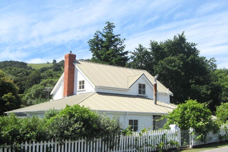 Photo of property in 3 Rue Grehan, Akaroa, 7520