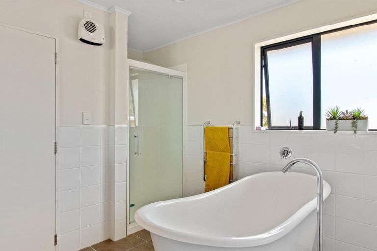 Photo of property in 42 Maude Street, Waimate, 7924