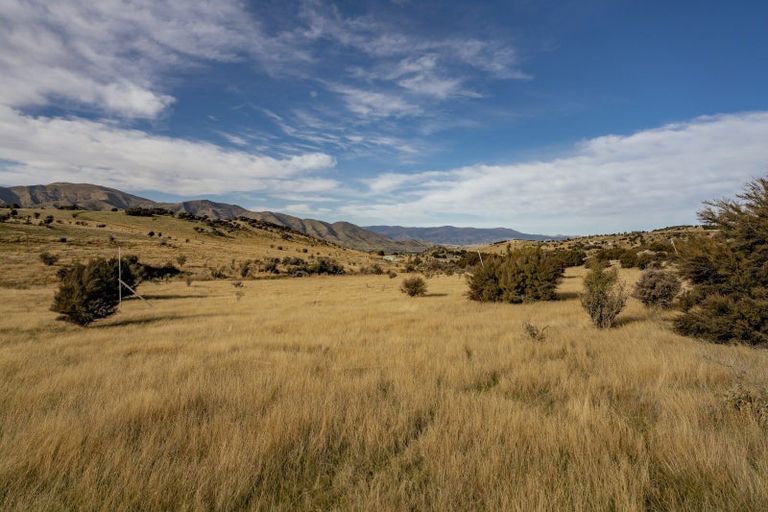 Photo of property in 242 Pukerangi Drive, Queensberry, Cromwell, 9383