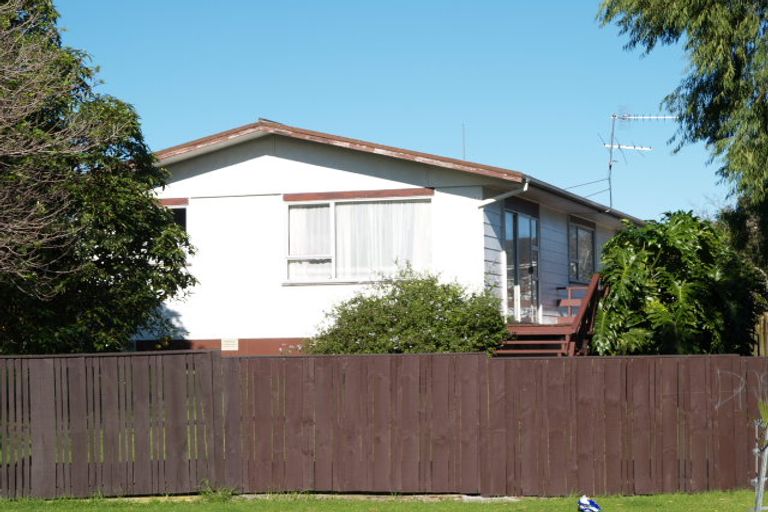 Photo of property in 41 Wickman Way, Mangere East, Auckland, 2024