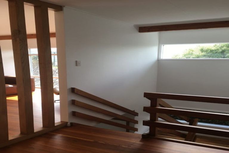 Photo of property in 135 Mairangi Road, Wilton, Wellington, 6012