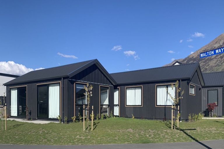 Photo of property in 38 Headley Drive, Lower Shotover, Queenstown, 9304