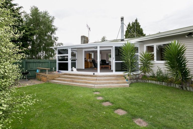 Photo of property in 25 Gebbie Road, Taradale, Napier, 4112