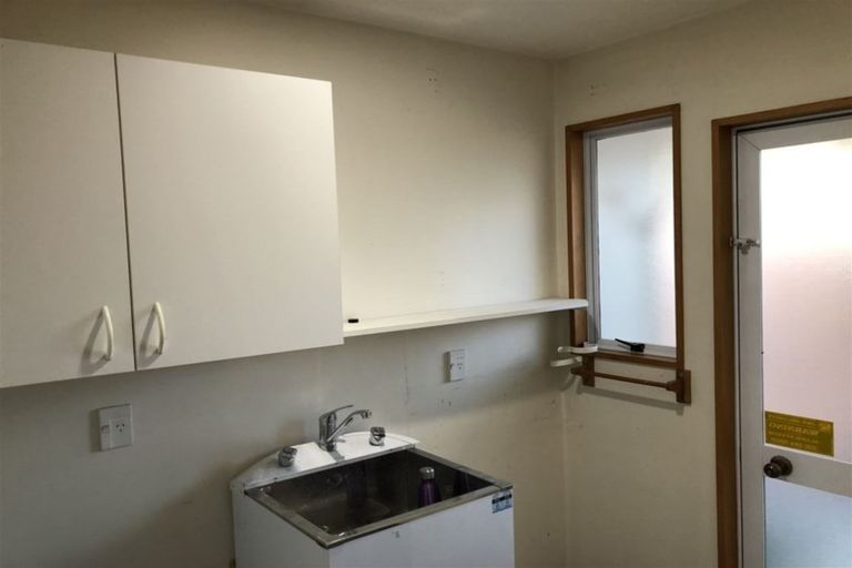 Photo of property in 20 Cardigan Bay Place, Addington, Christchurch, 8024