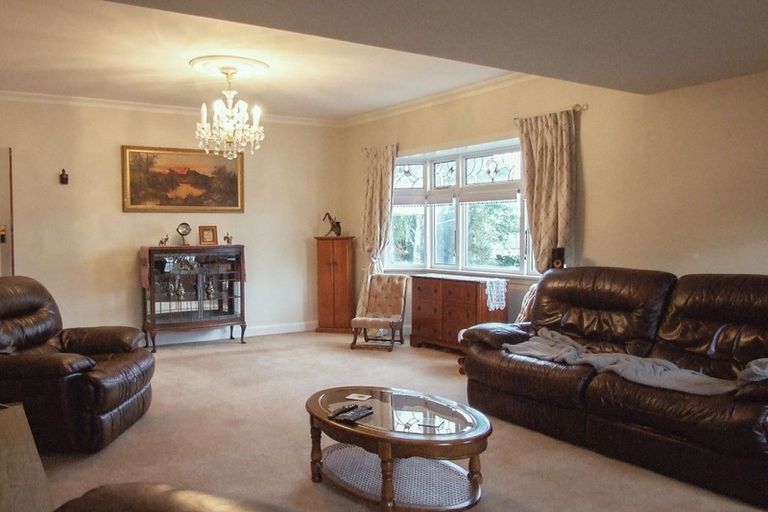 Photo of property in 23 High Street, Leeston, 7632