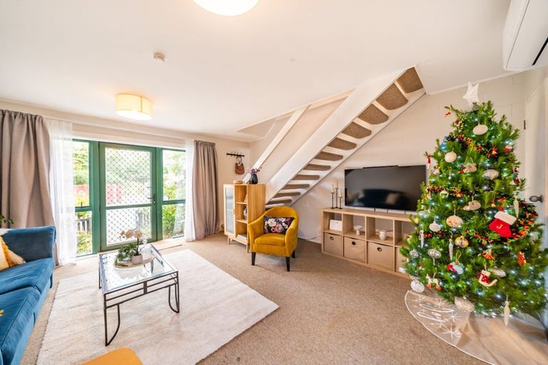 Photo of property in 7/2 Ararino Street, Trentham, Upper Hutt, 5018