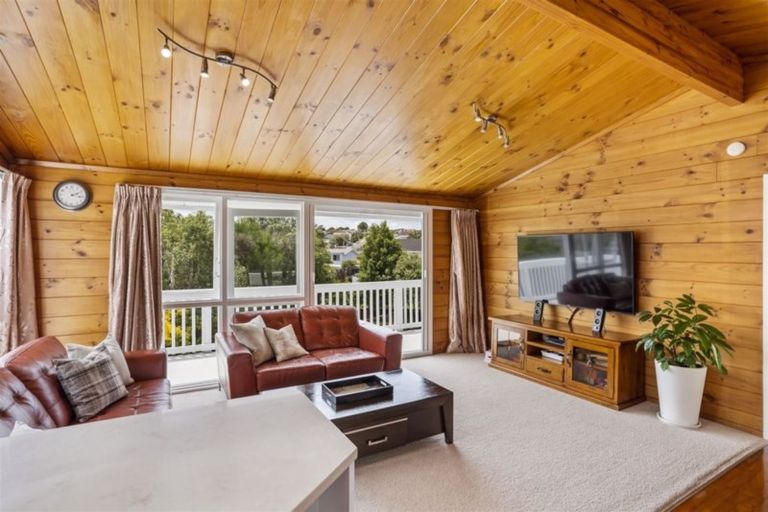 Photo of property in 37 Juliet Avenue, Howick, Auckland, 2014