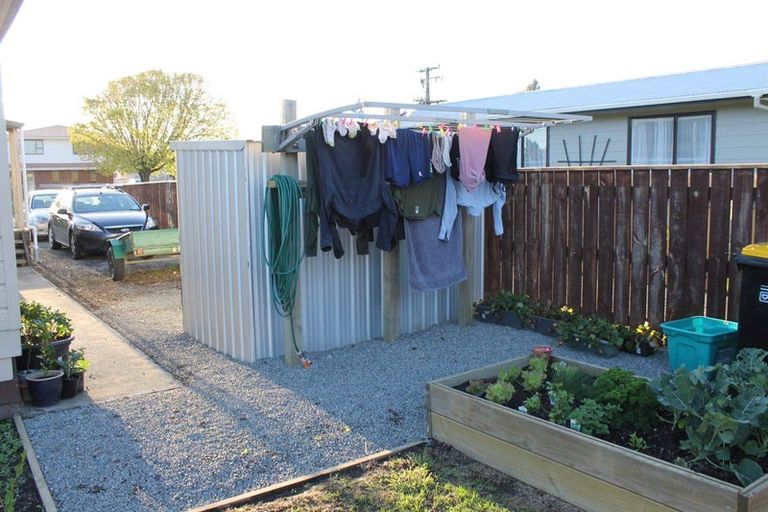 Photo of property in 16 Malcolm Street, Martinborough, 5711
