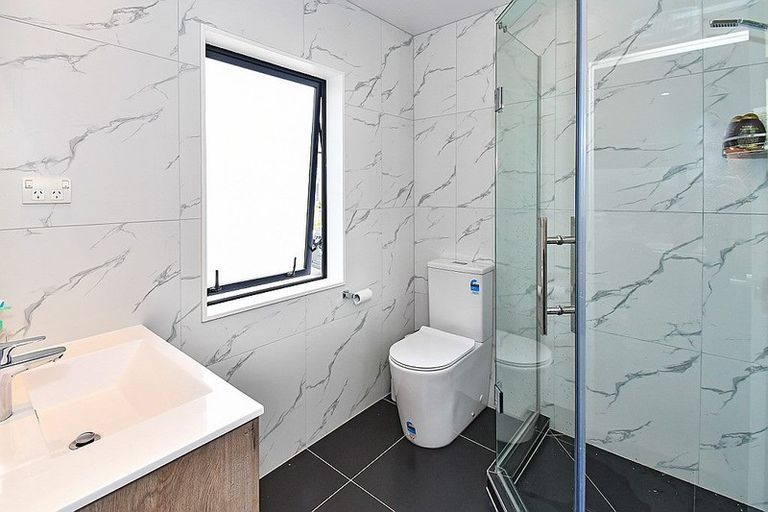 Photo of property in 1 Aklander Rise, Flat Bush, Auckland, 2019