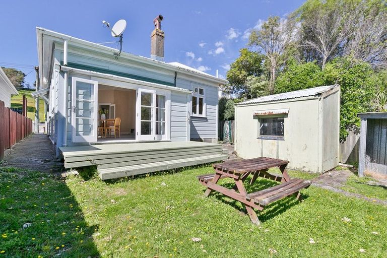 Photo of property in 558 Adelaide Road, Berhampore, Wellington, 6023