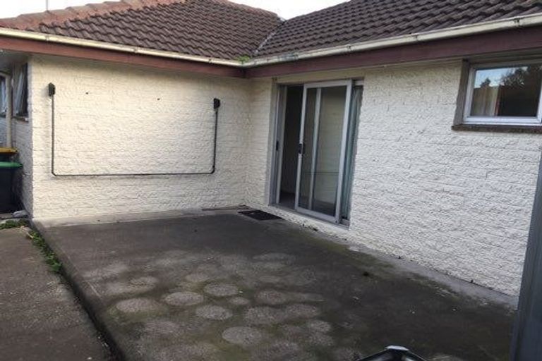 Photo of property in 2/350 Worcester Street, Linwood, Christchurch, 8011