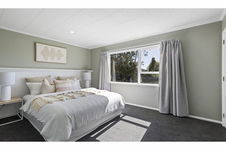 Photo of property in 3 Tralee Place, Bishopdale, Christchurch, 8053