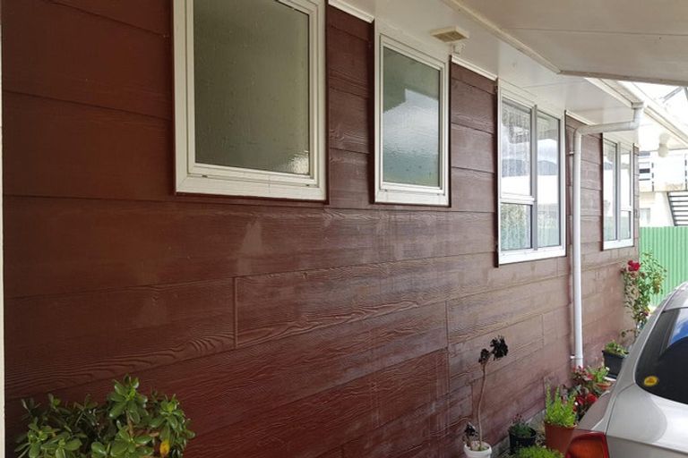 Photo of property in 43a Mcparland Street, Ebdentown, Upper Hutt, 5018