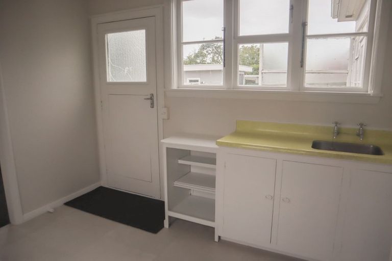 Photo of property in 5 Jollie Street, Linwood, Christchurch, 8062