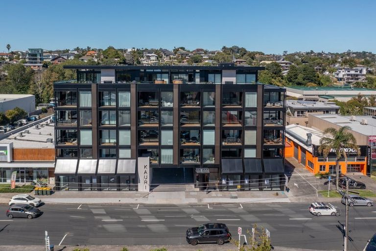 Photo of property in 309/32 Anzac Road, Browns Bay, Auckland, 0630