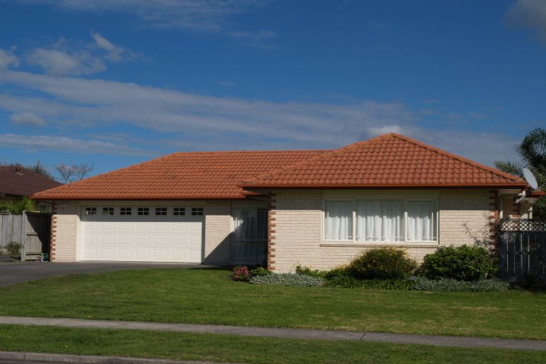 Photo of property in 36 Stellamaris Way, Northpark, Auckland, 2013