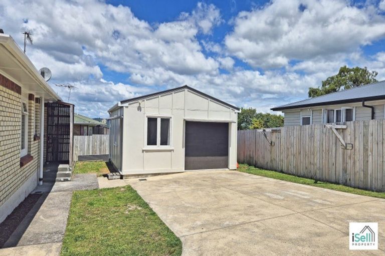 Photo of property in 16 Roosevelt Road, Western Heights, Rotorua, 3015