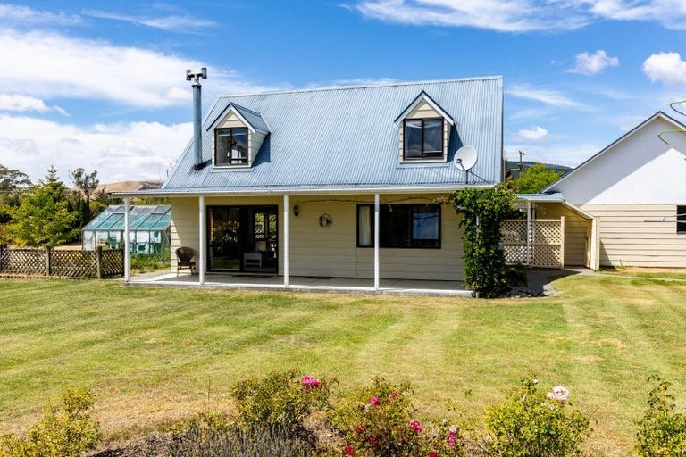 Photo of property in 10 Fishtail Vue, Wairau Valley, Blenheim, 7271