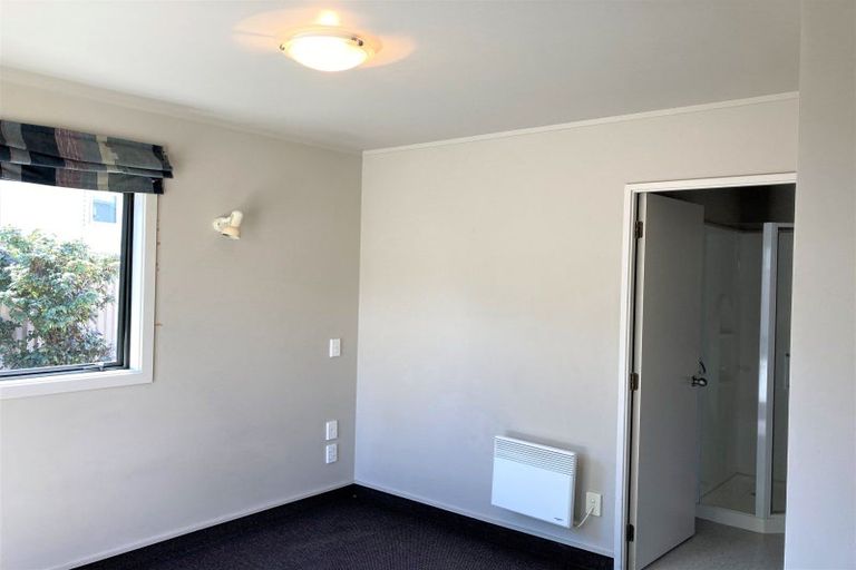 Photo of property in 8e Mckellar Court, Cromwell, 9310