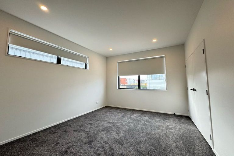 Photo of property in 105 Limestone Drive, Hobsonville, Auckland, 0616