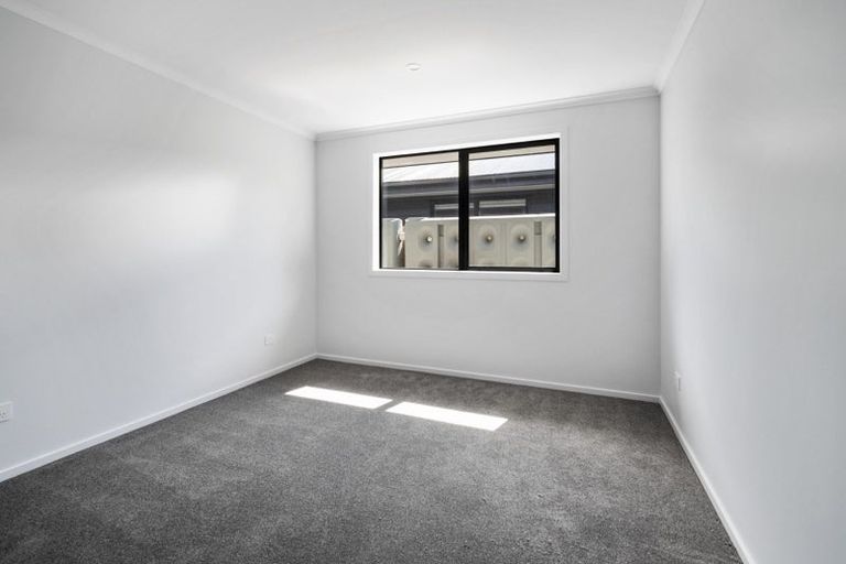 Photo of property in 154b Pacific Drive, Fitzherbert, Palmerston North, 4410