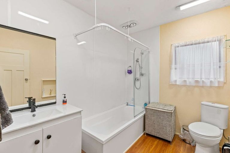 Photo of property in 3004 Kaipara Coast Highway, Glorit, Warkworth, 0984