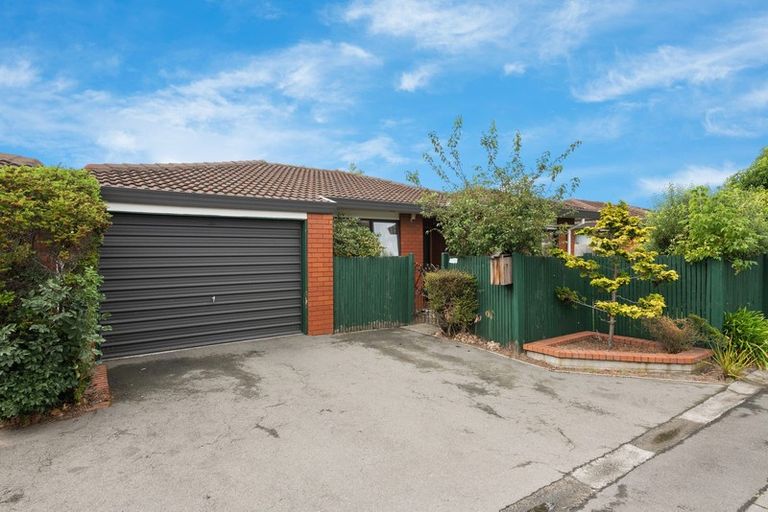 Photo of property in 7/32 Hanrahan Street, Upper Riccarton, Christchurch, 8041