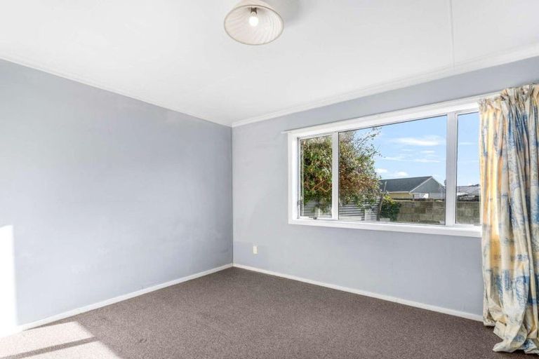 Photo of property in 44 Avon Road, Clifton, Invercargill, 9812