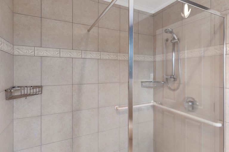 Photo of property in 16 Amery Place, Papamoa Beach, Papamoa, 3118