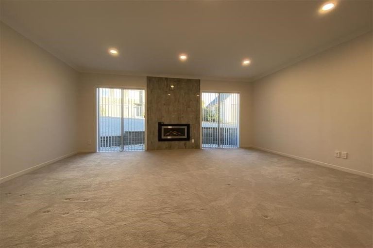 Photo of property in 29e Greenhithe Road, Greenhithe, Auckland, 0632