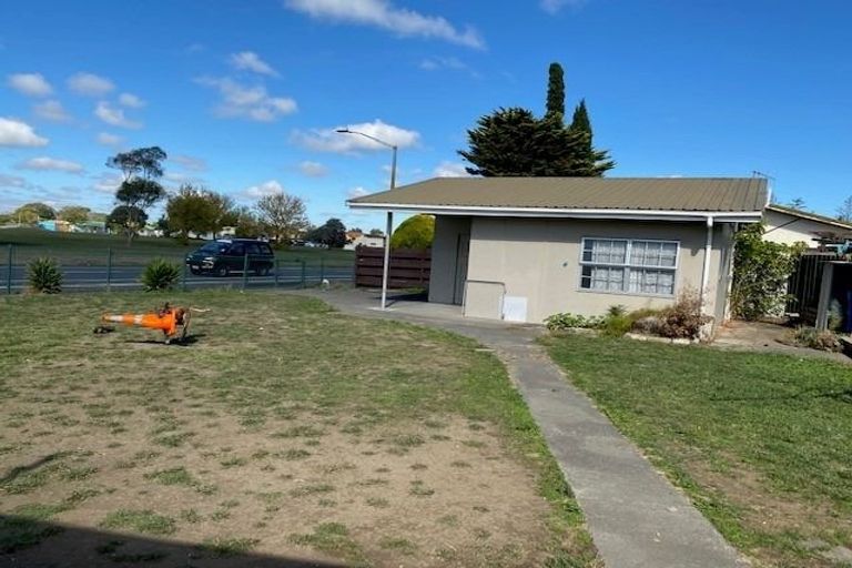 Photo of property in 66 Columbus Crescent, Flaxmere, Hastings, 4120