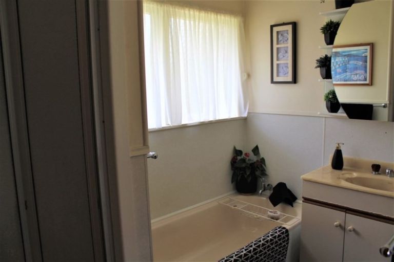 Photo of property in 3 Le Ruez Place, Maunu, Whangarei, 0110