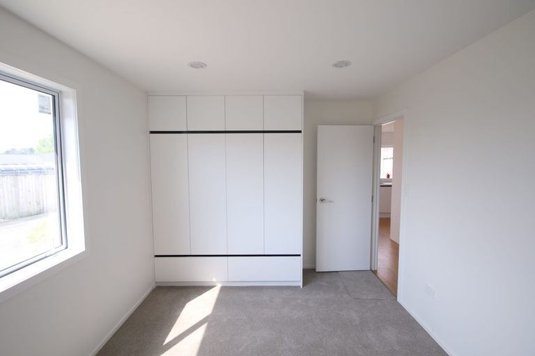 Photo of property in 10 Kereru Street, Henderson, Auckland, 0612